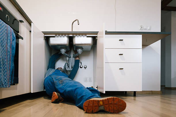 Professional Leak Detection technician working in Yakima, WA